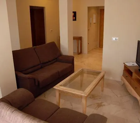 Turisticos La Castilleja Apartment *
